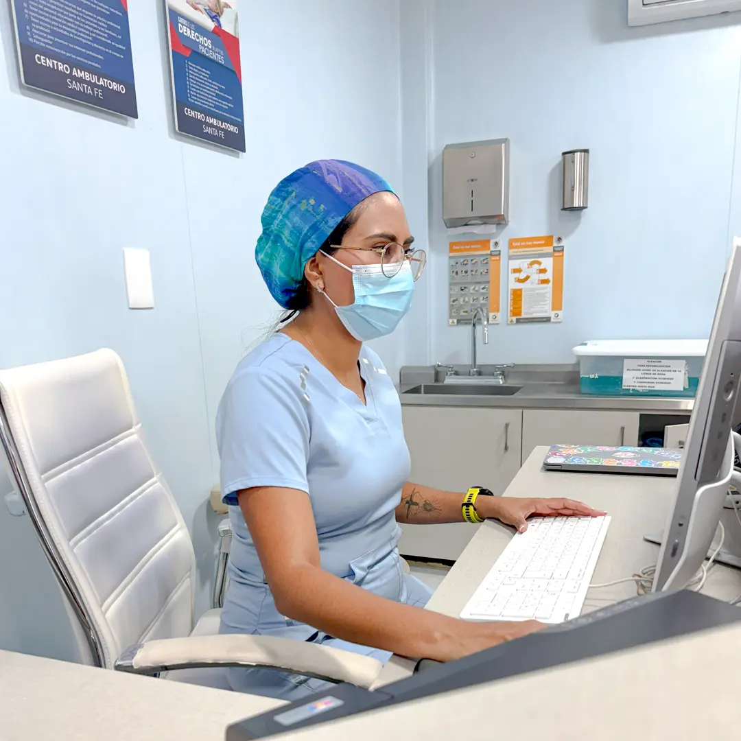 Dra. María Dolores Navarro Chagoya - Especialista en colon recto y ano en Oaxaca